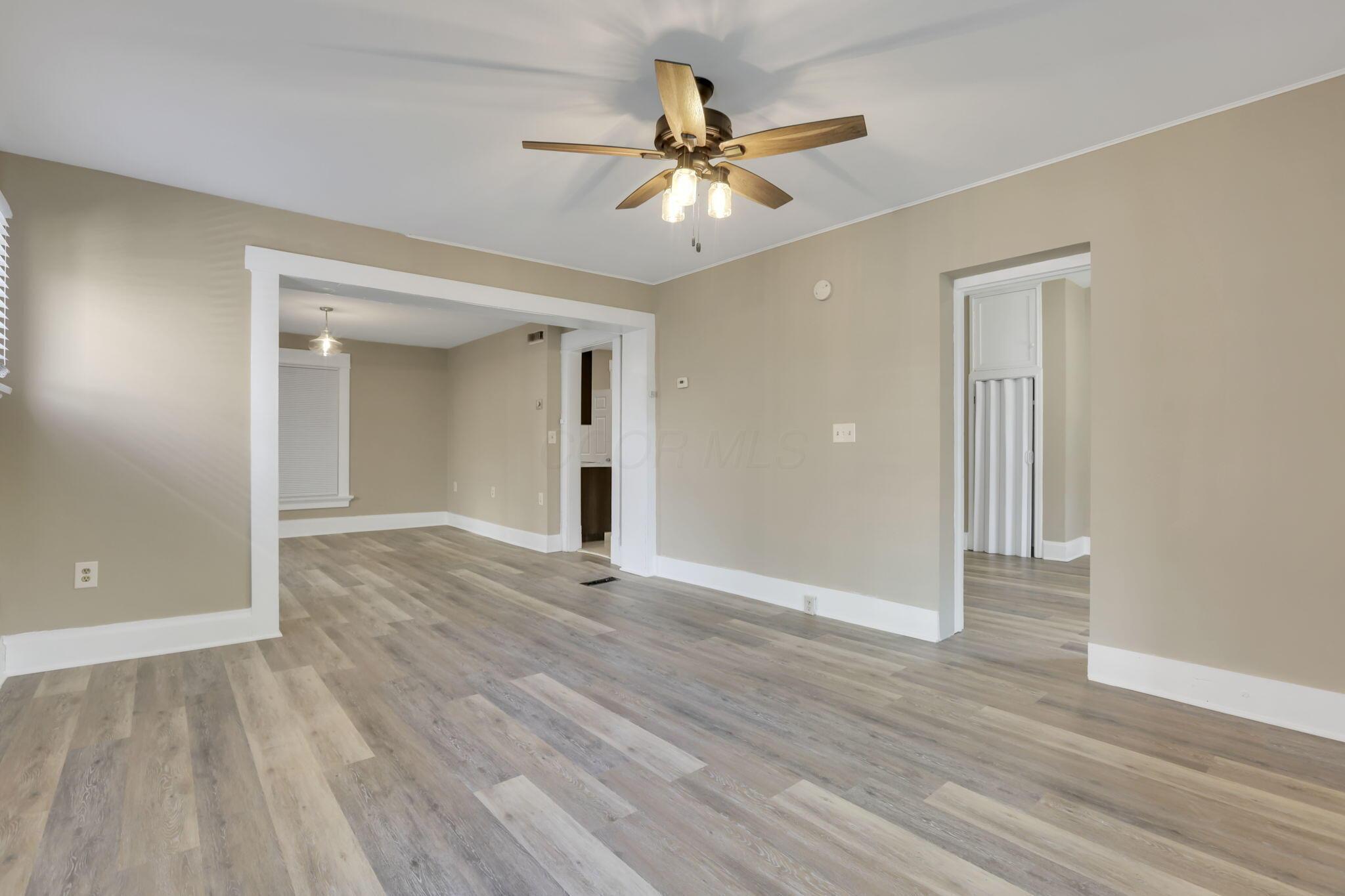 396 E 12th Avenue, Columbus, Ohio image 10