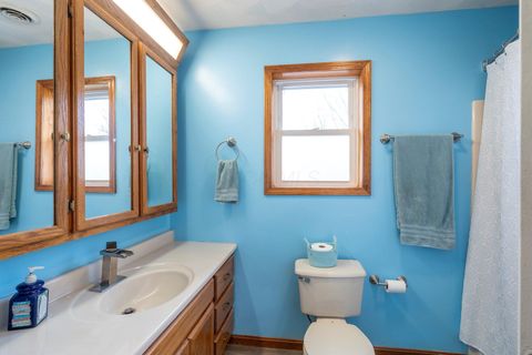 Tiny photo for 139 Rolfe Drive, Sabina, OH 45169 (MLS # 225045533)