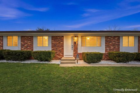 Photo of 3919 Colorado Avenue, Groveport, OH 43125 (MLS # 226010494)