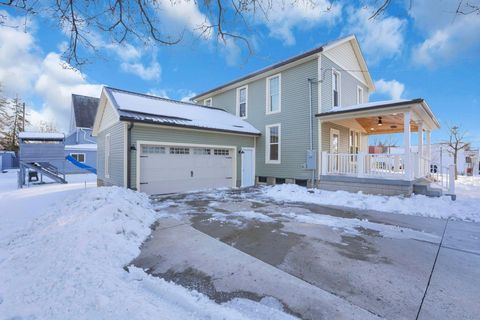 Tiny photo for 41 E Columbus Street, Thornville, OH 43076 (MLS # 226004372)