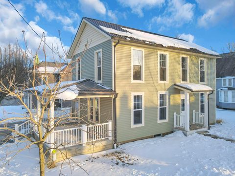 Tiny photo for 41 E Columbus Street, Thornville, OH 43076 (MLS # 226004372)