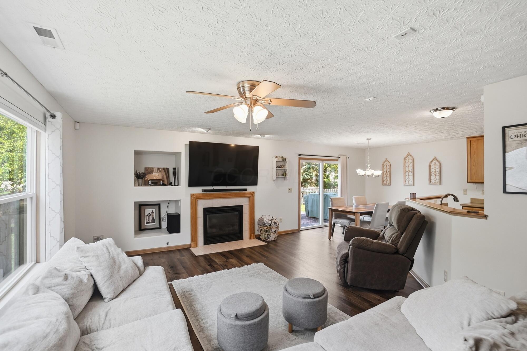 5814 Wooden Plank Road