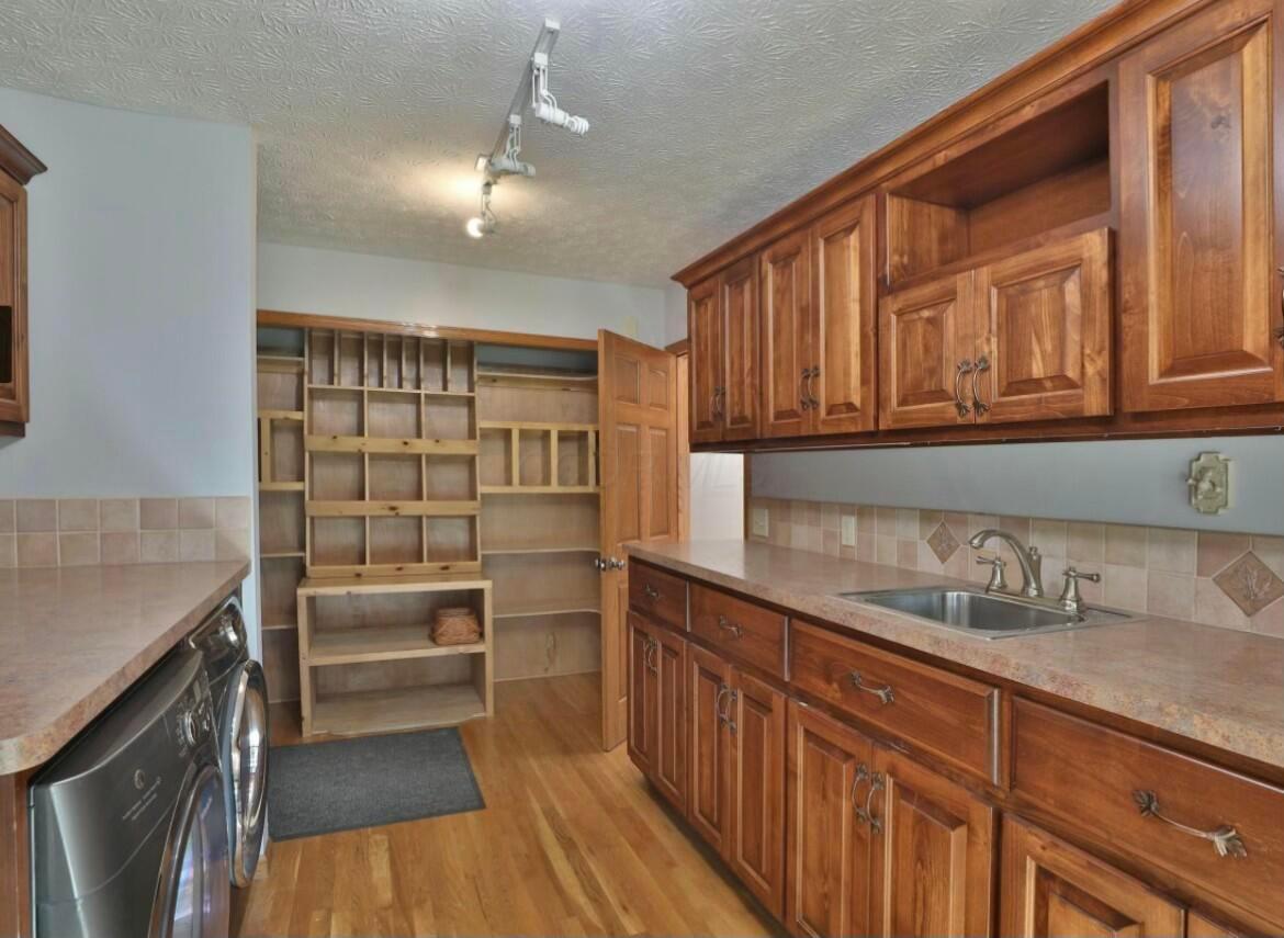 4070 Tradersville Brighton Road, London, Ohio image 21