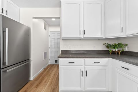 Tiny photo for 5136 Maple Valley Drive, Columbus, OH 43228 (MLS # 225046224)