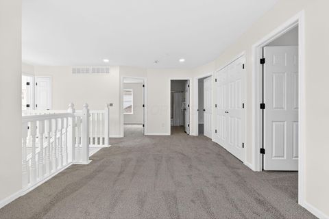 Tiny photo for 5136 Maple Valley Drive, Columbus, OH 43228 (MLS # 225046224)