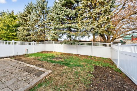 Tiny photo for 5136 Maple Valley Drive, Columbus, OH 43228 (MLS # 225046224)