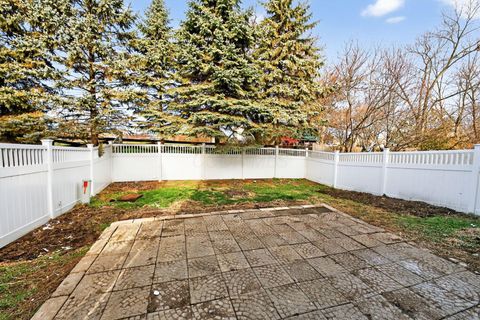 Tiny photo for 5136 Maple Valley Drive, Columbus, OH 43228 (MLS # 225046224)