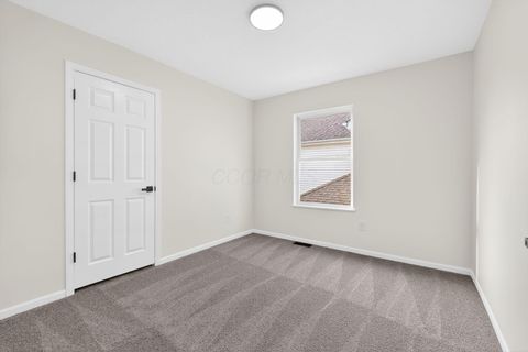 Tiny photo for 5136 Maple Valley Drive, Columbus, OH 43228 (MLS # 225046224)