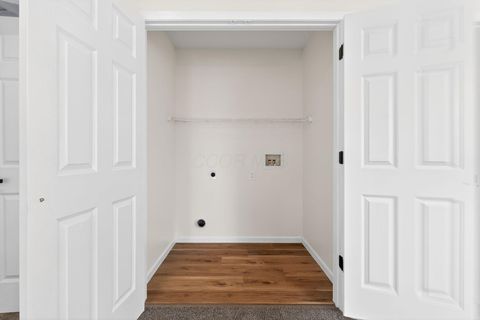 Tiny photo for 5136 Maple Valley Drive, Columbus, OH 43228 (MLS # 225046224)