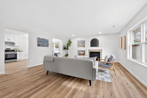 Tiny photo for 5136 Maple Valley Drive, Columbus, OH 43228 (MLS # 225046224)