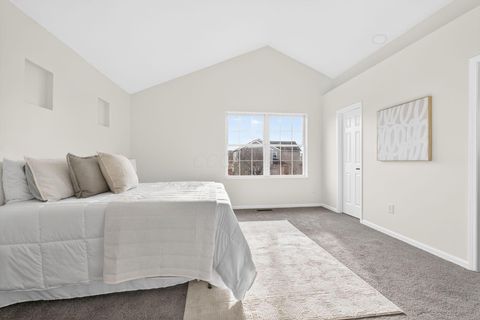 Tiny photo for 5136 Maple Valley Drive, Columbus, OH 43228 (MLS # 225046224)