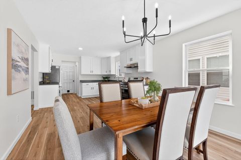 Tiny photo for 5136 Maple Valley Drive, Columbus, OH 43228 (MLS # 225046224)