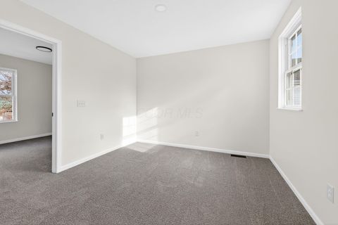 Tiny photo for 5136 Maple Valley Drive, Columbus, OH 43228 (MLS # 225046224)