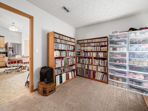 Tiny photo for 5507 Poolbeg Street 260 #260, Canal Winchester, OH 43110 (MLS # 225044731)