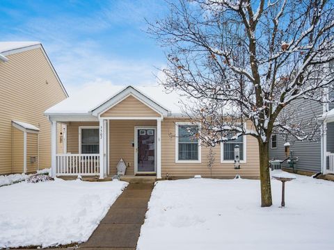 Tiny photo for 5507 Poolbeg Street 260 #260, Canal Winchester, OH 43110 (MLS # 225044731)