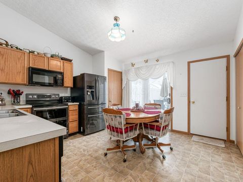 Tiny photo for 5507 Poolbeg Street 260 #260, Canal Winchester, OH 43110 (MLS # 225044731)