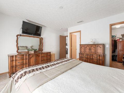 Tiny photo for 5507 Poolbeg Street 260 #260, Canal Winchester, OH 43110 (MLS # 225044731)