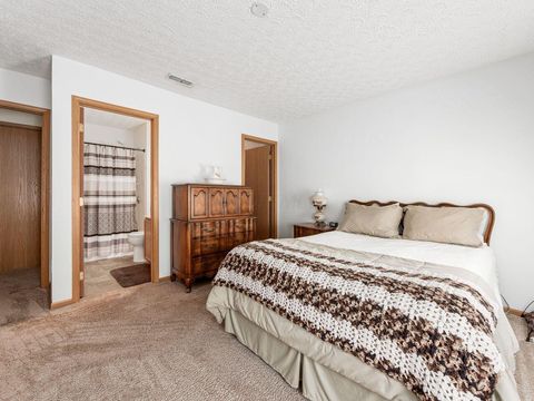 Tiny photo for 5507 Poolbeg Street 260 #260, Canal Winchester, OH 43110 (MLS # 225044731)