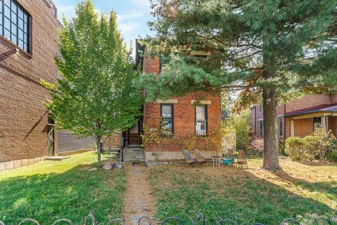 Photo of 181 E 4th Avenue, Columbus, OH 43201 (MLS # 225043299)