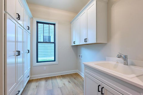 Tiny photo for 7505 Steeplechase Lane, New Albany, OH 43054 (MLS # 226014128)