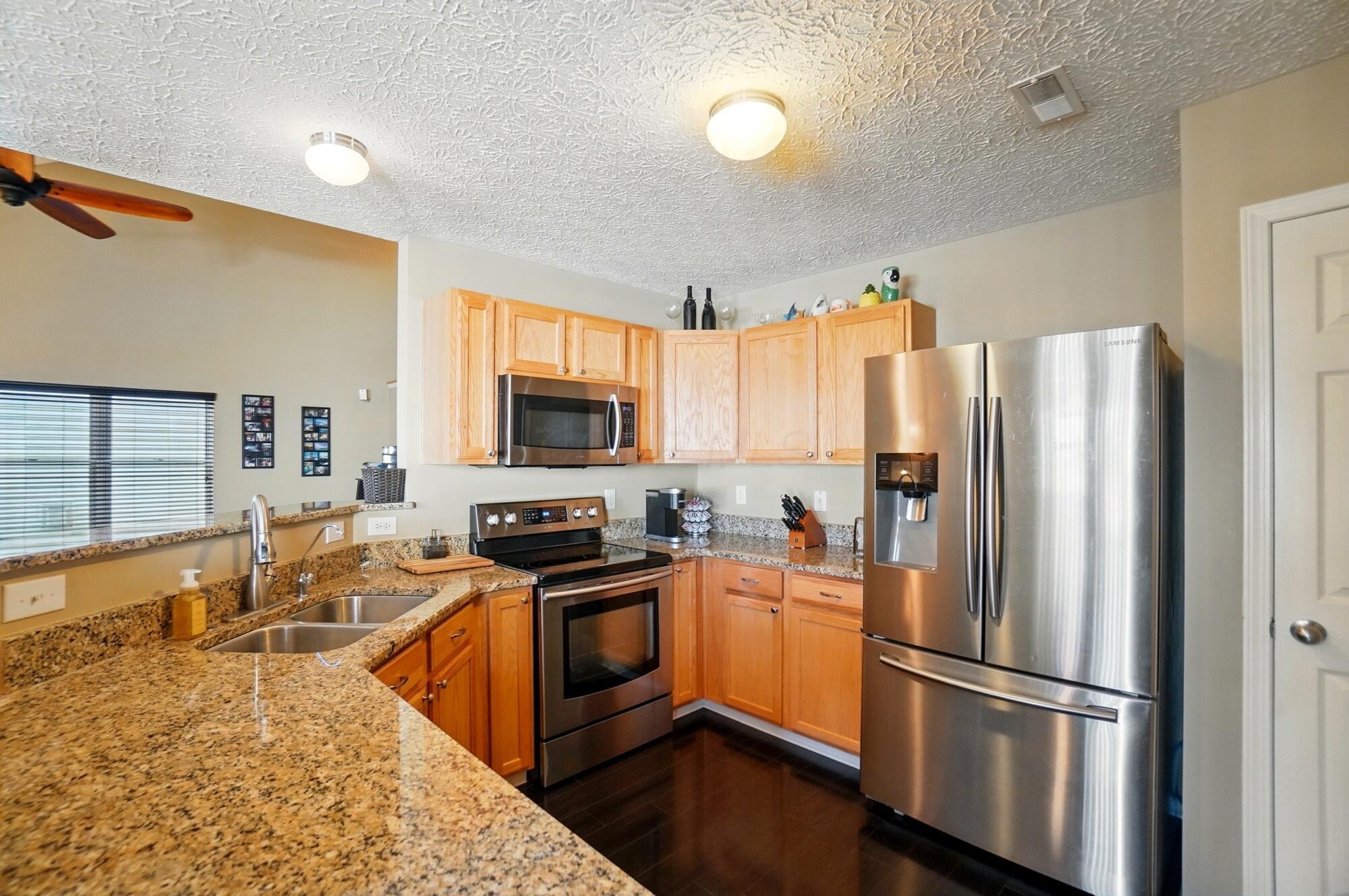 5990 Canyon Creek Drive, Dublin, Ohio image 4