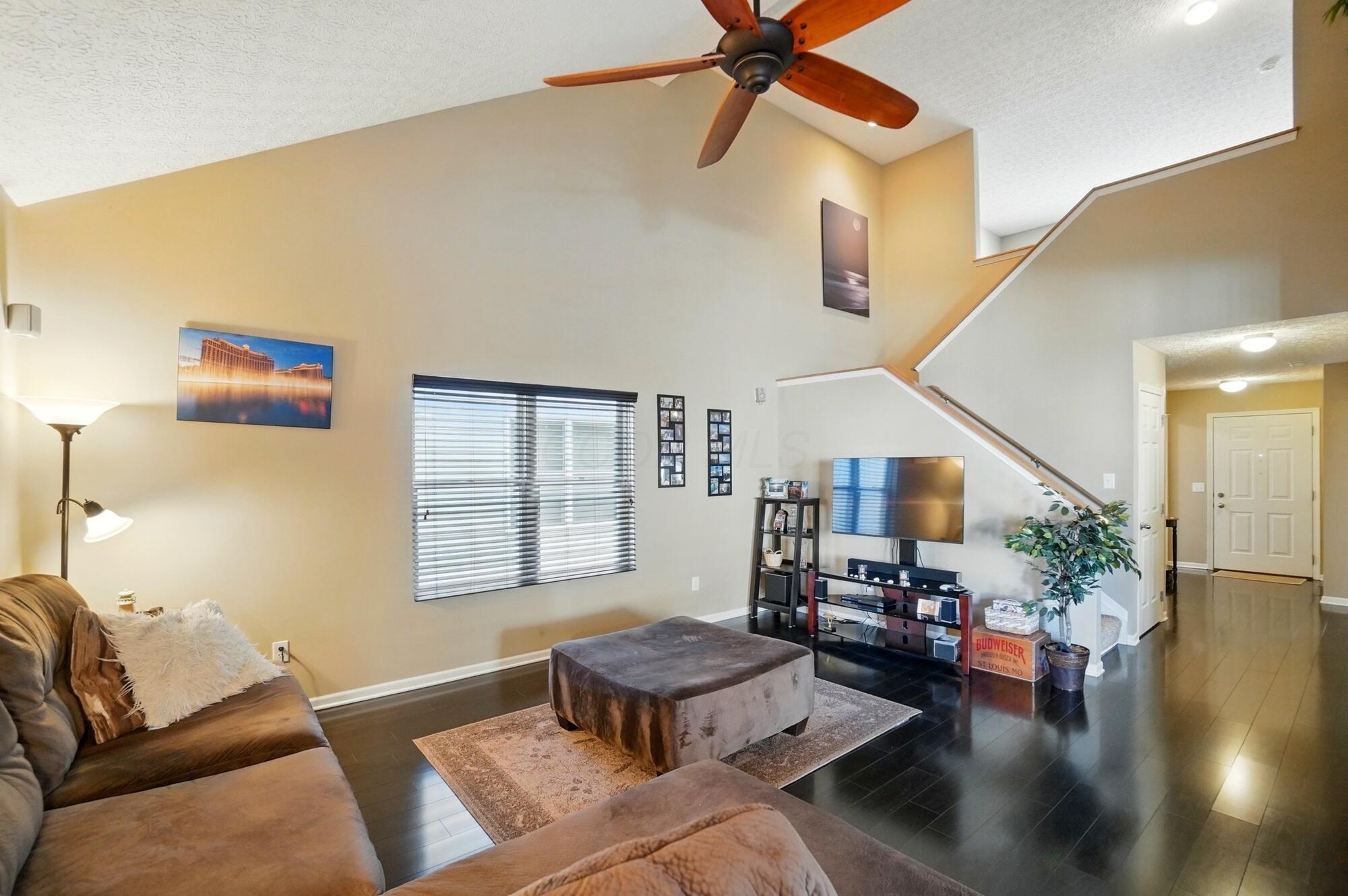 5990 Canyon Creek Drive, Dublin, Ohio image 6