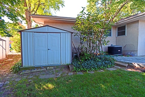 Tiny photo for 1208 Shady Hill Drive, Columbus, OH 43221 (MLS # 226037654)