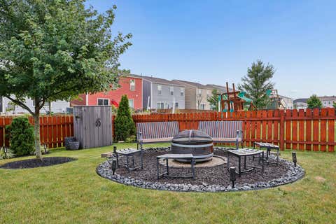 Tiny photo for 7481 Winding Path Court, Canal Winchester, OH 43110 (MLS # 226030794)