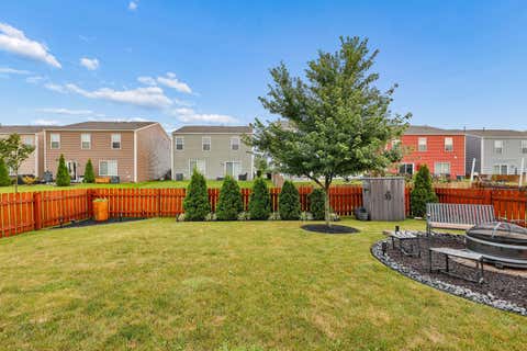 Tiny photo for 7481 Winding Path Court, Canal Winchester, OH 43110 (MLS # 226030794)