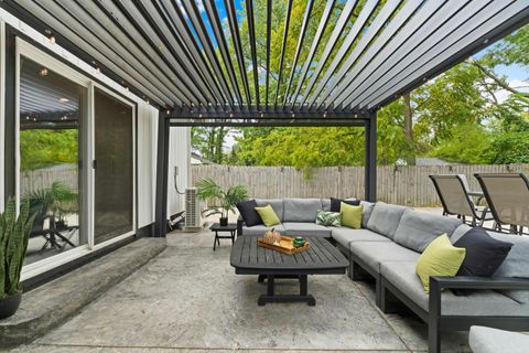 Tiny photo for 2390 Zollinger Road, Upper Arlington, OH 43221 (MLS # 226007330)