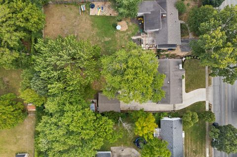 Tiny photo for 2390 Zollinger Road, Upper Arlington, OH 43221 (MLS # 226007330)