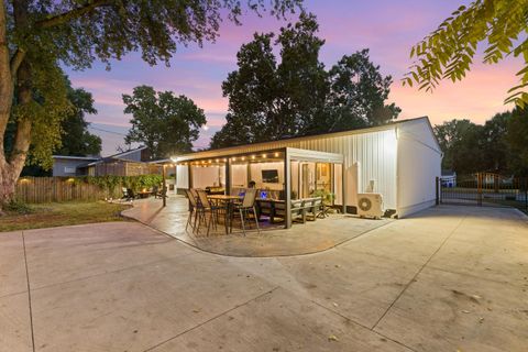 Tiny photo for 2390 Zollinger Road, Upper Arlington, OH 43221 (MLS # 226007330)