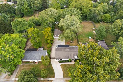 Tiny photo for 2390 Zollinger Road, Upper Arlington, OH 43221 (MLS # 226007330)