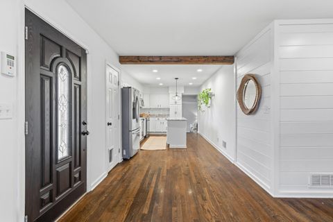 Tiny photo for 2390 Zollinger Road, Upper Arlington, OH 43221 (MLS # 226007330)