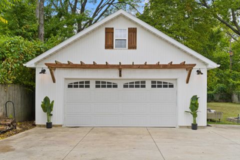 Tiny photo for 2390 Zollinger Road, Upper Arlington, OH 43221 (MLS # 226007330)
