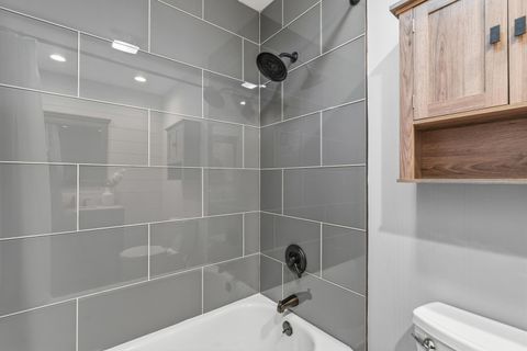 Tiny photo for 2390 Zollinger Road, Upper Arlington, OH 43221 (MLS # 226007330)