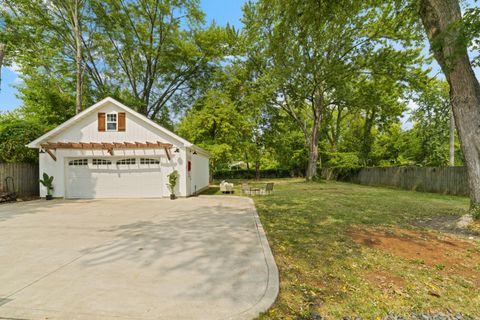 Tiny photo for 2390 Zollinger Road, Upper Arlington, OH 43221 (MLS # 226007330)