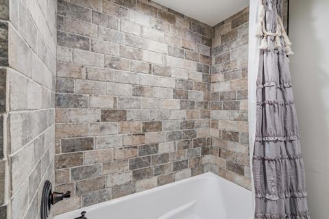 Tiny photo for 2390 Zollinger Road, Upper Arlington, OH 43221 (MLS # 226007330)