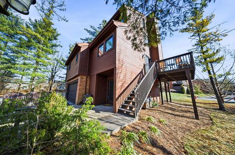 Tiny photo for 487 Beachside Drive, Westerville, OH 43081 (MLS # 226002527)