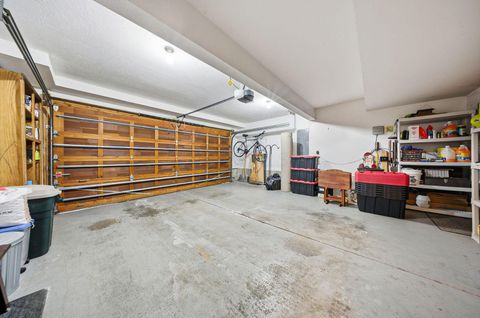 Tiny photo for 487 Beachside Drive, Westerville, OH 43081 (MLS # 226002527)