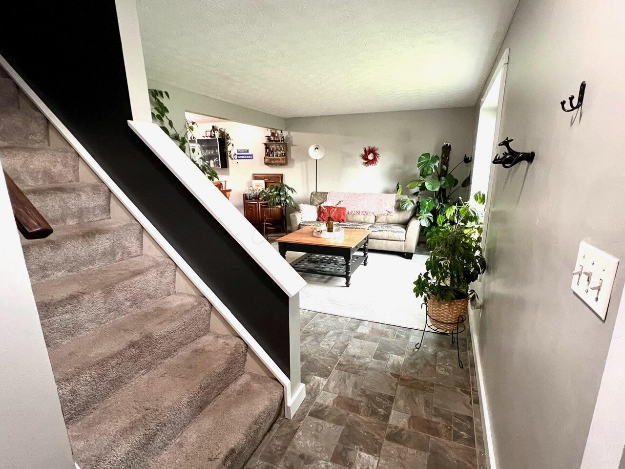 460 Doverwood Drive, Reynoldsburg, Ohio image 12