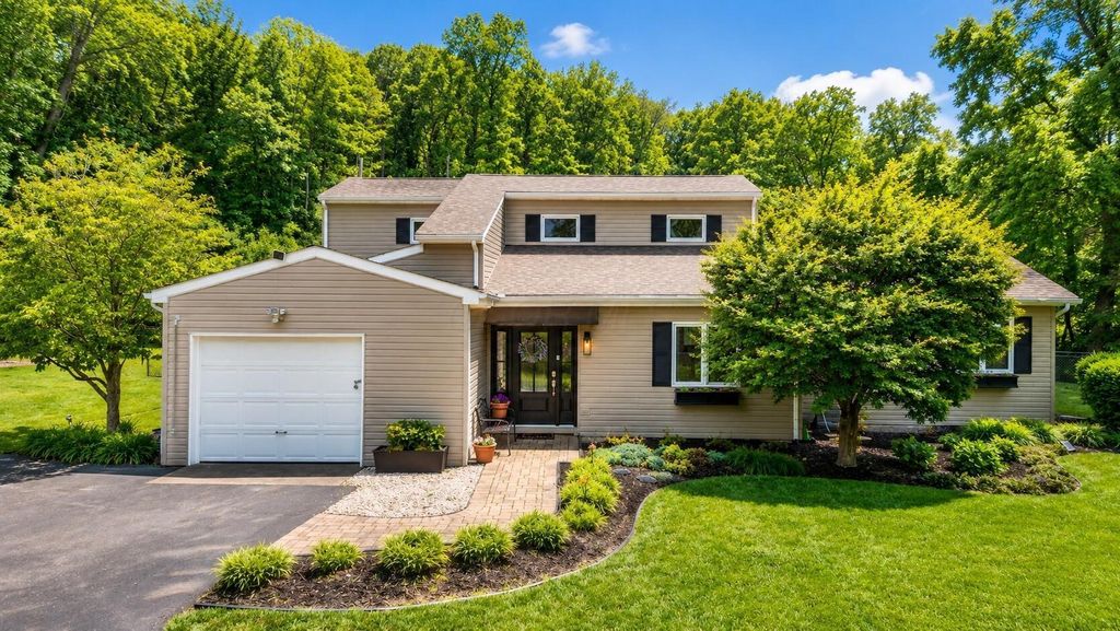Photo of 2003 Lake Drive, Chillicothe, OH 45601 (MLS # 226019628)