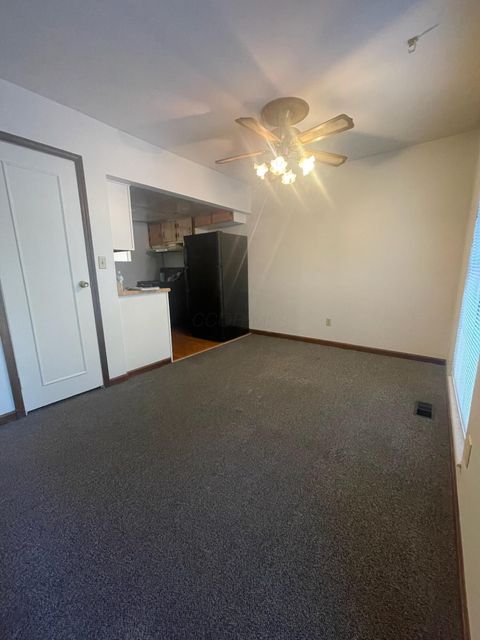 Tiny photo for 141 Beacon Run W 26E #26E, Columbus, OH 43228 (MLS # 225037588)