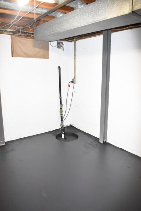 Tiny photo for 402 Citadel Street, Columbus, OH 43230 (MLS # 226000741)