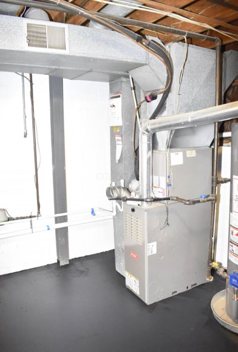 Tiny photo for 402 Citadel Street, Columbus, OH 43230 (MLS # 226000741)