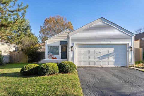 Photo of 1335 Clement Drive, Columbus, OH 43085 (MLS # 225039693)