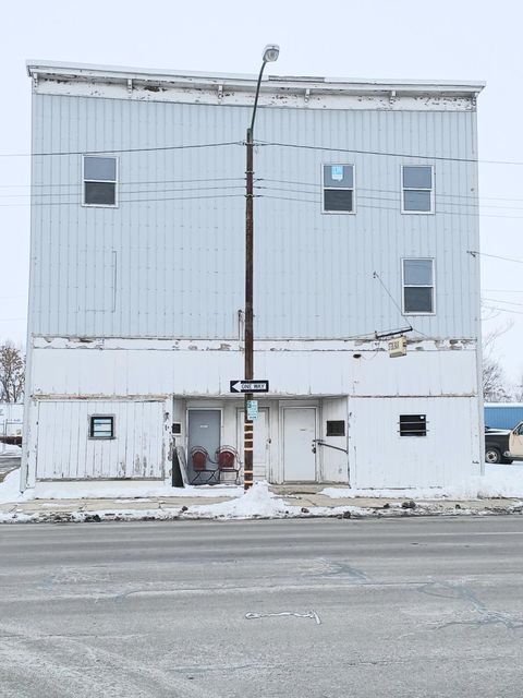 Photo of 462 W Center Street, Marion, OH 43302 (MLS # 226003592)