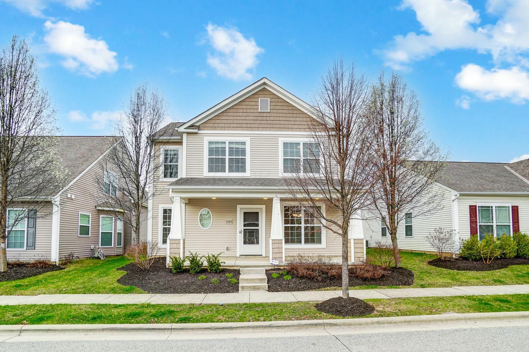 2193 Legends Drive, Grove City, Ohio image 1