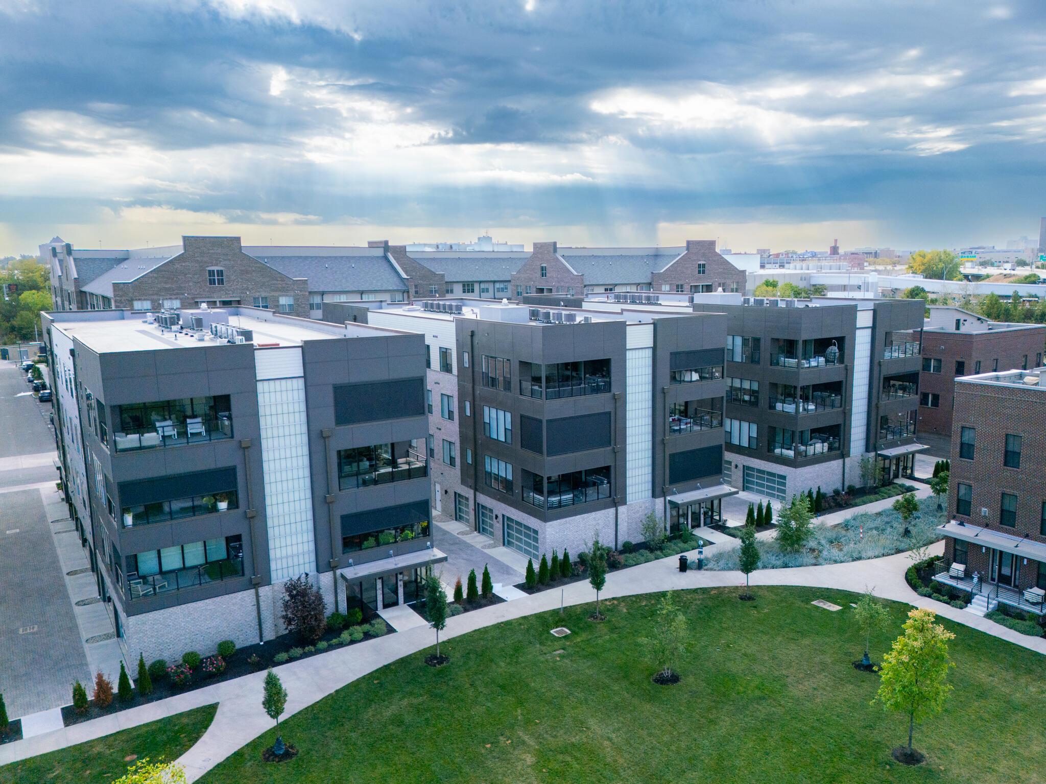 270 Dickenson Street 304