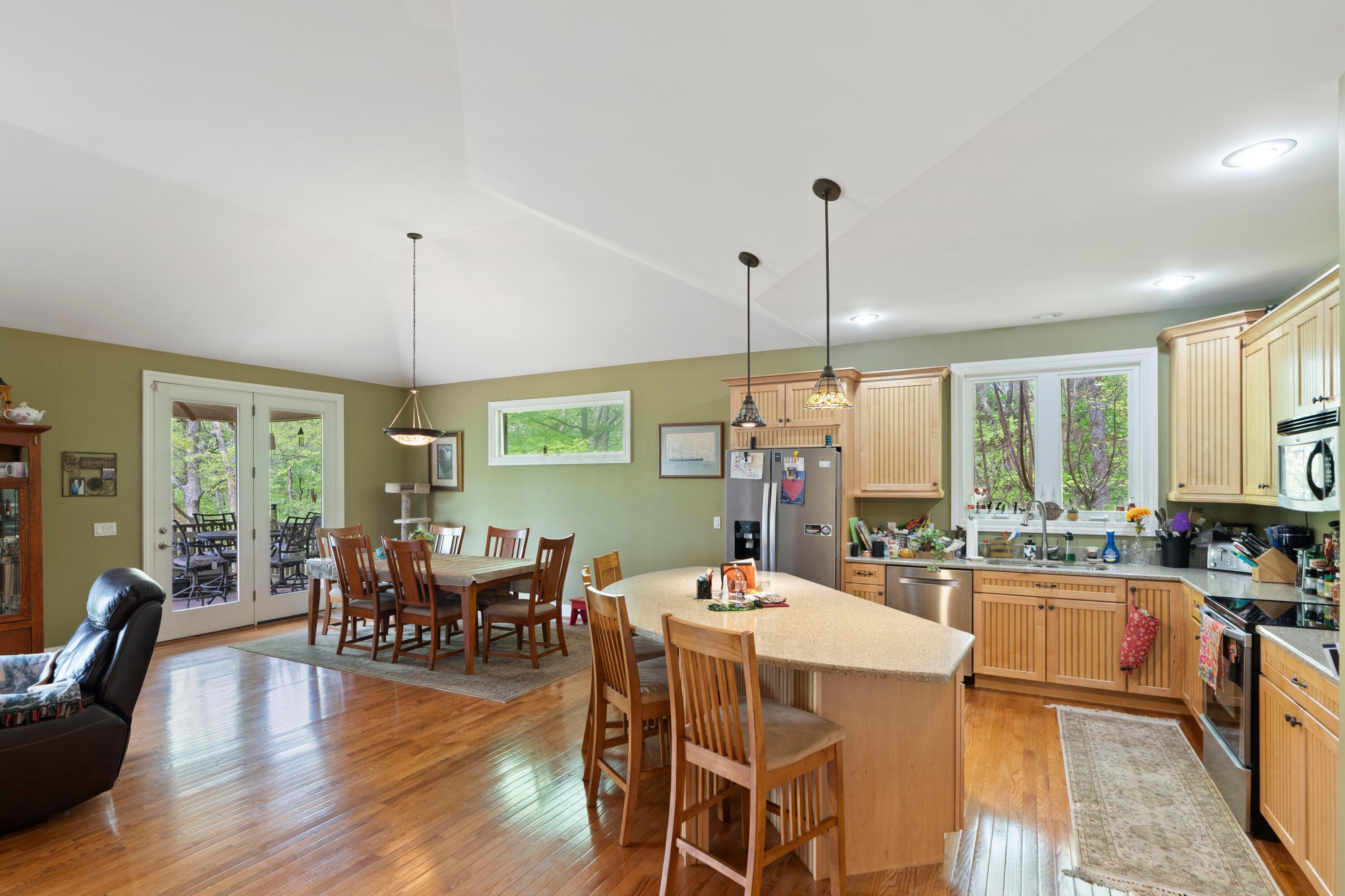 4611 Meghans Run, Batavia, Ohio image 7